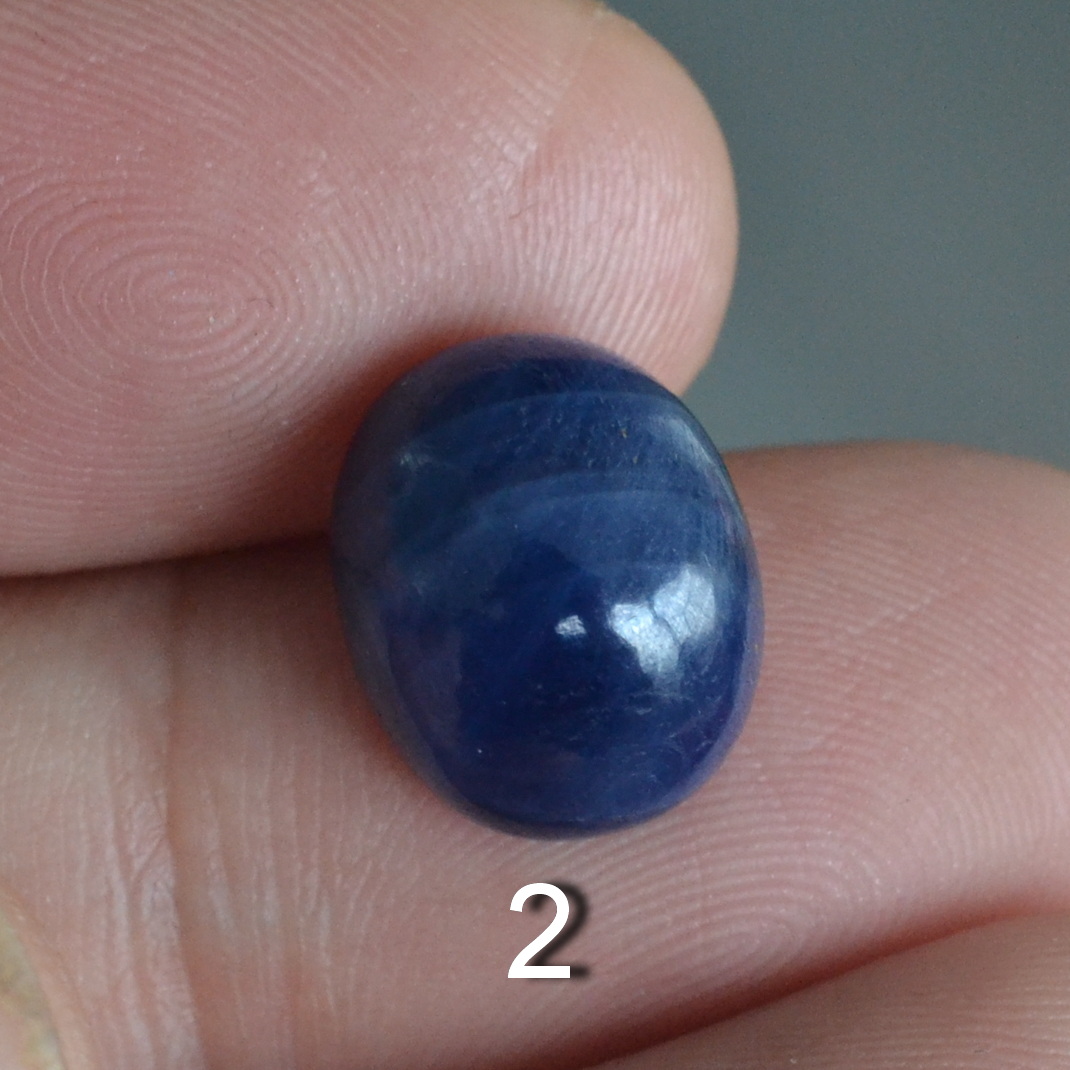 天然无烧蛋面蓝宝石裸石