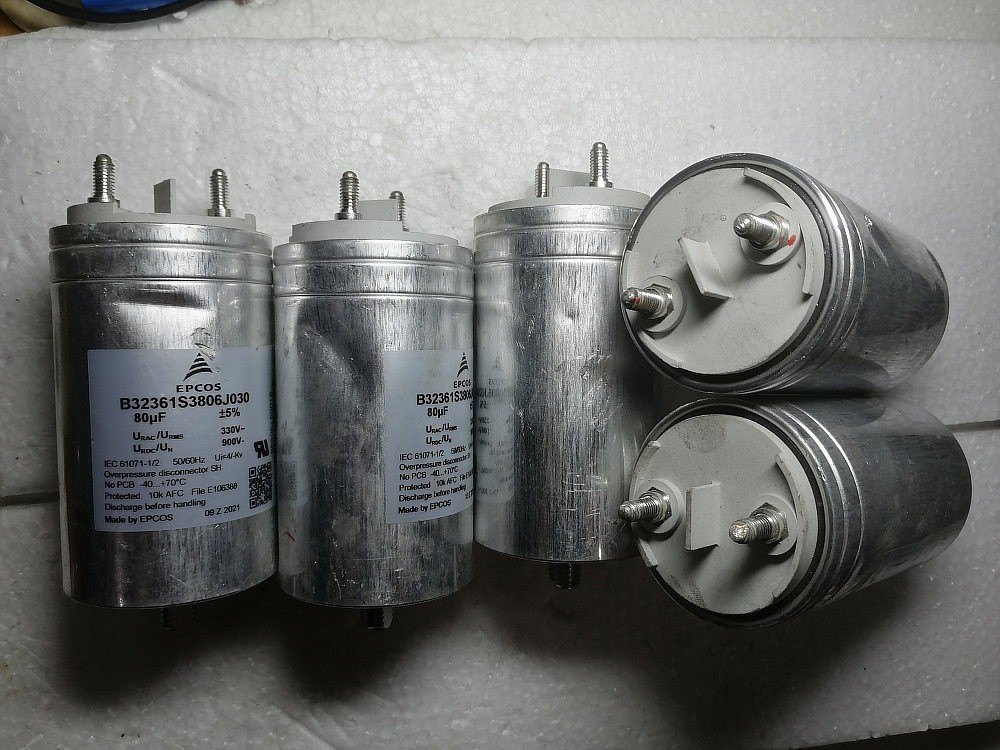 德国西门子 EPCOS  交流300VAC 直流900V 80UF大电流薄膜油浸电容