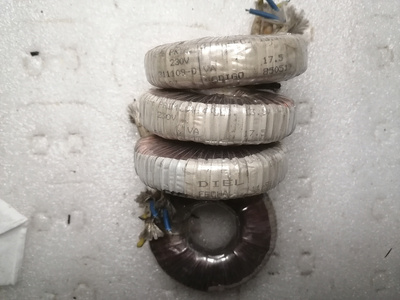 拆机diel fecha 进口环形变压器 功率17.5W 输入230V 输出单13.5V