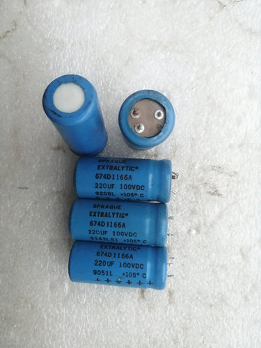 美国思碧 SPRAGUE EXTRALYTIC 674D系列 100V 220UF 发烧电解电容