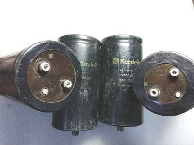 意大利肯德 Kendei K01系列 160V 18000UF 螺丝脚发烧滤波电容