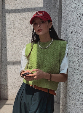 现货韩国短款圆领无袖麻花纹针织马甲背心通勤羊毛套头纯色绿色