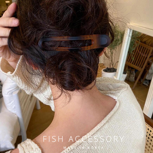 韩国东大门气质慵懒风哑光磨砂透明感鲨鱼发夹后脑勺盘发洗漱抓夹