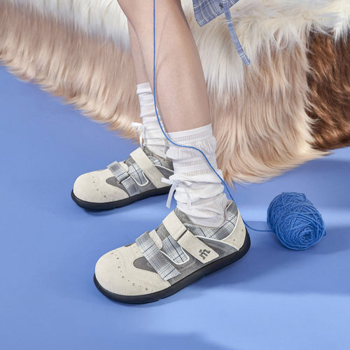 玛速主义平底运动休闲鞋