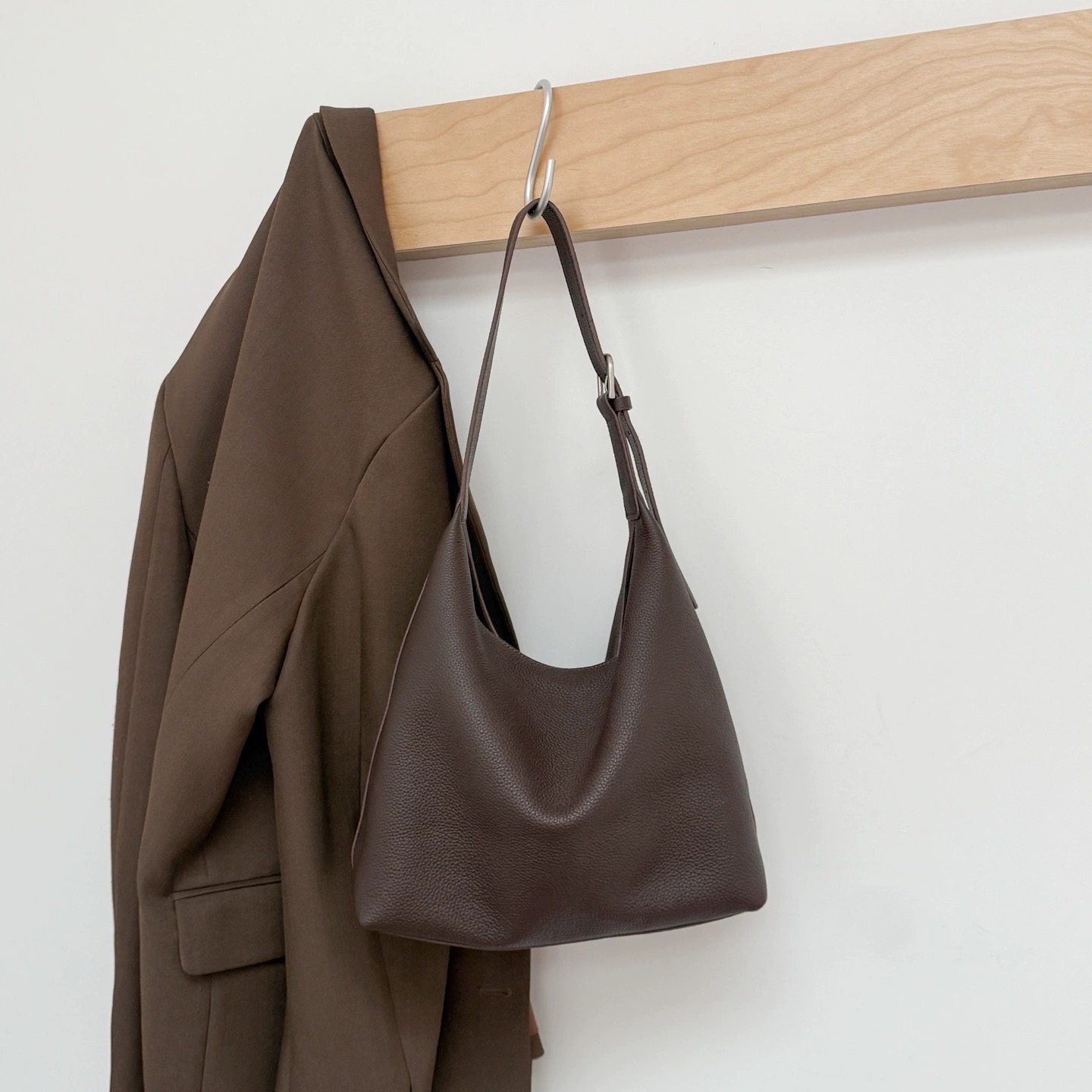 真皮时尚高级质感单肩斜挎包头层牛皮百搭通勤上班托特包,箱包皮具/热销女包/男包,托特包,淘宝优惠券,粉丝福利购,淘宝优惠卷