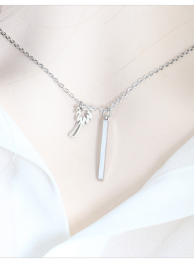 小巧幸福树方条项链女锁骨链新款夏学生短款轻奢简约钛钢饰品礼物