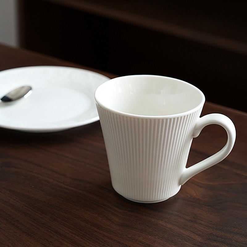 陶瓷出口欧式条纹骨瓷宫廷