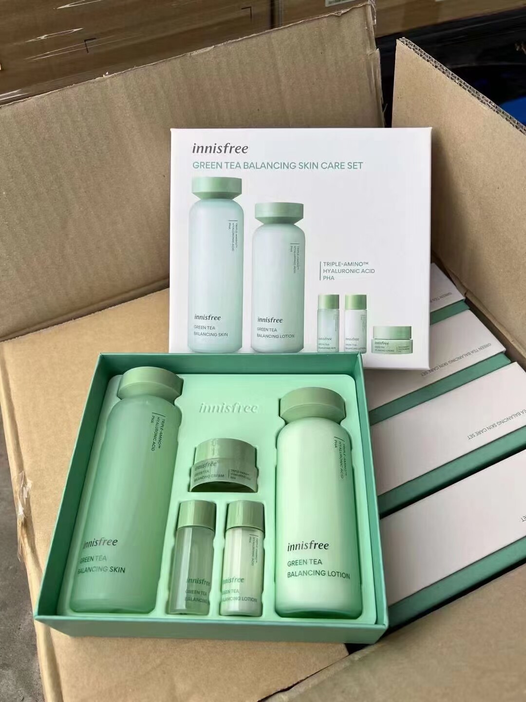韩国原装Innisfree悦诗风吟绿茶精粹平衡水乳舒缓控油