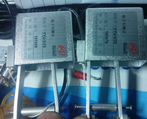 YYU-25/25电子引伸计YYU-5/25,YYU-5/20,YYU-5/50电子引伸计