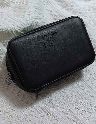 现货！卡塔尔航空配品 化妆包 洗漱包 收纳包 尺寸长约18x5x11