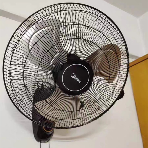 美的壁挂式电风扇静音强力风
