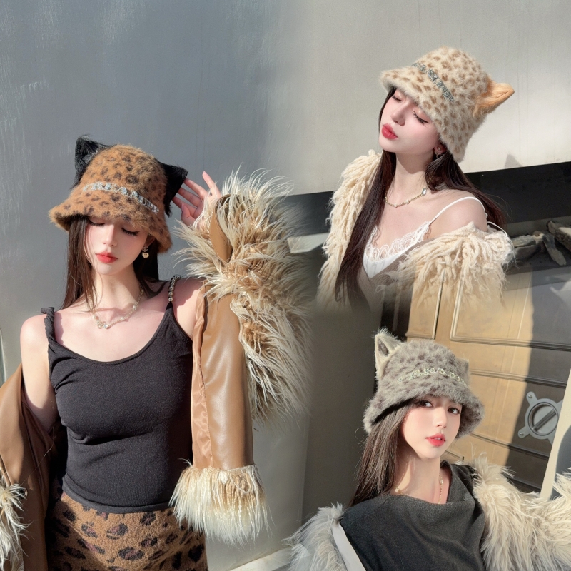 CREAMPP 设计师潮款加厚兔毛绒钻饰字母渔夫帽3D立体皮草猫耳盆帽