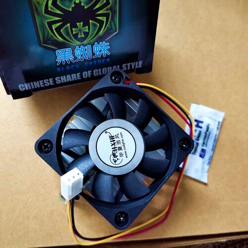 奔三cpu370老式p3主板810/815散热6cm风扇6015/12V黑蜘蛛散热器