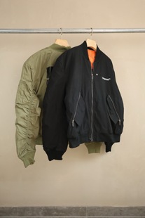 秋冬季减速带箭头风格印花男女同款内夹棉改良款飞行服夹克外套