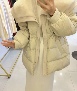 2024冬装新品女士娃娃领中长款羽绒服抽绳收腰显瘦白鸭绒外套