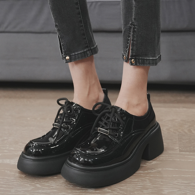 舒适百搭休闲系带粗高跟单鞋