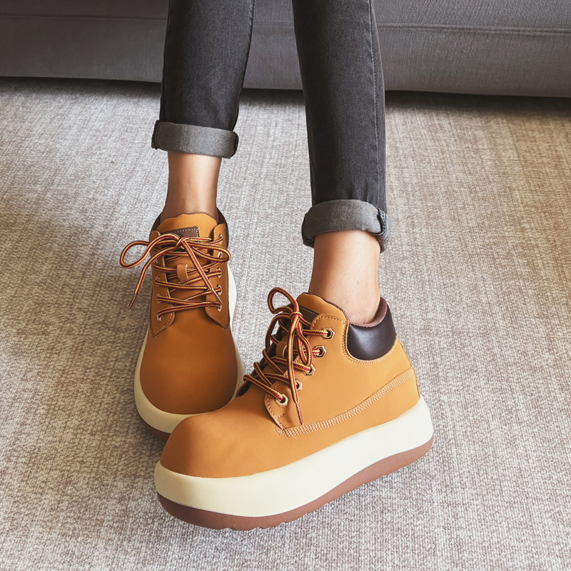 5cm厚底真皮百搭减龄大头马丁靴