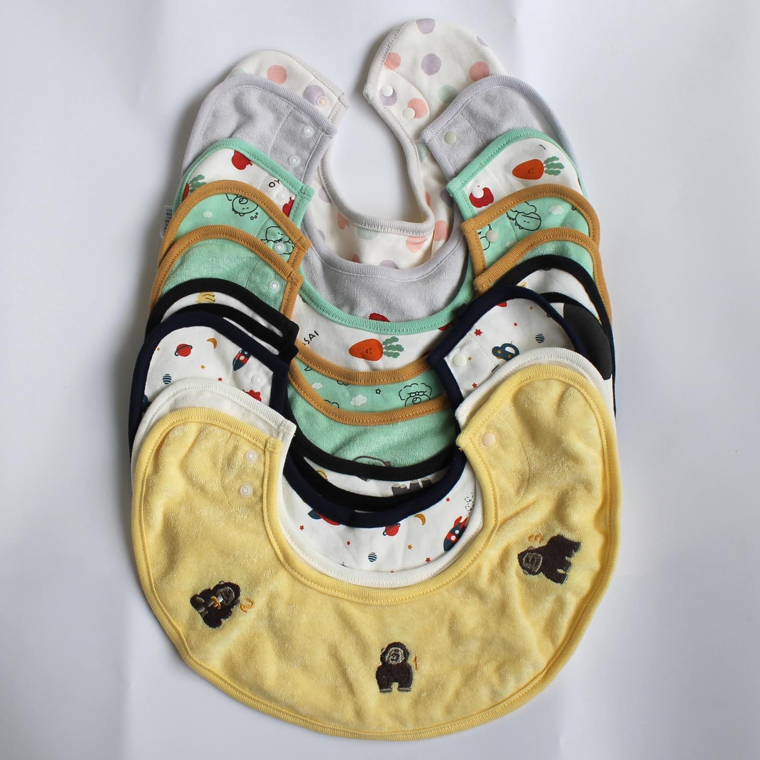 出口日本360旋转按扣婴幼儿围嘴防水围嘴围兜口水巾,婴童用品,口水巾,淘宝优惠券,粉丝福利购,淘宝优惠卷