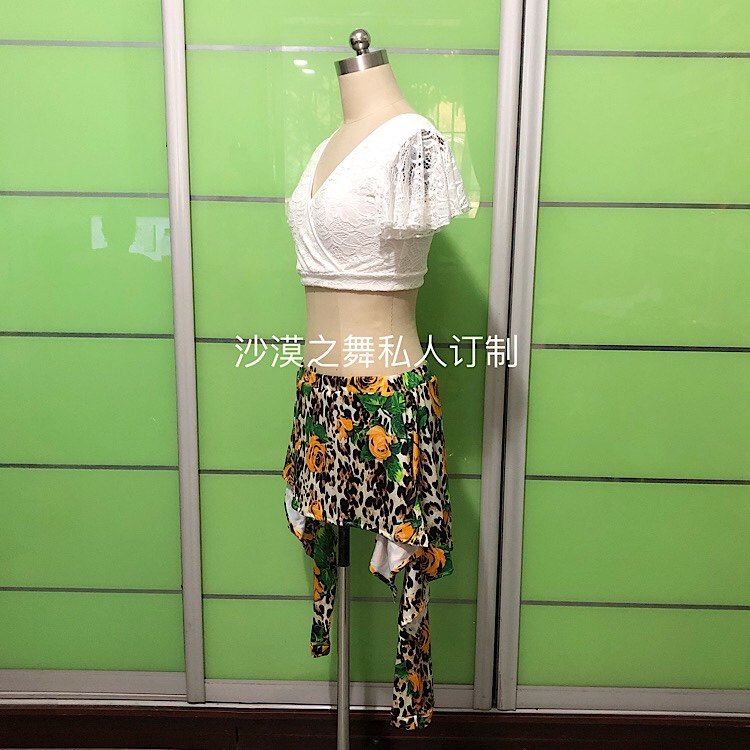 白色蕾丝短上衣荷叶袖v领玫瑰花裙沙漠之舞肚皮舞服练功服定制