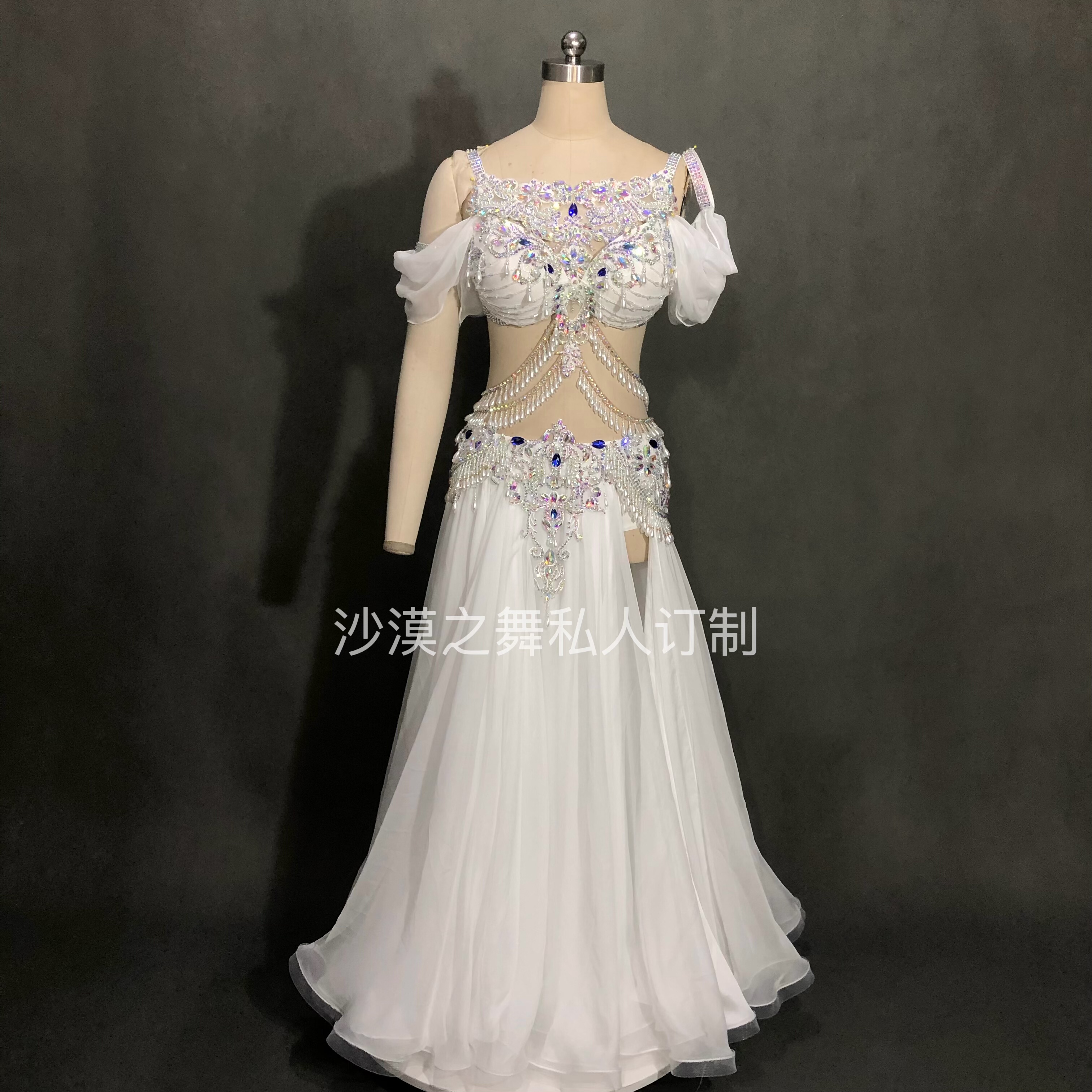 唯美白色肚皮舞演出服遮xiong大摆表演服公主袖沙漠之舞定制定做,个性定制/设计服务/DIY,舞台演出/舞蹈服装定制/加工,淘宝优惠券,粉丝福利购,淘宝优惠卷