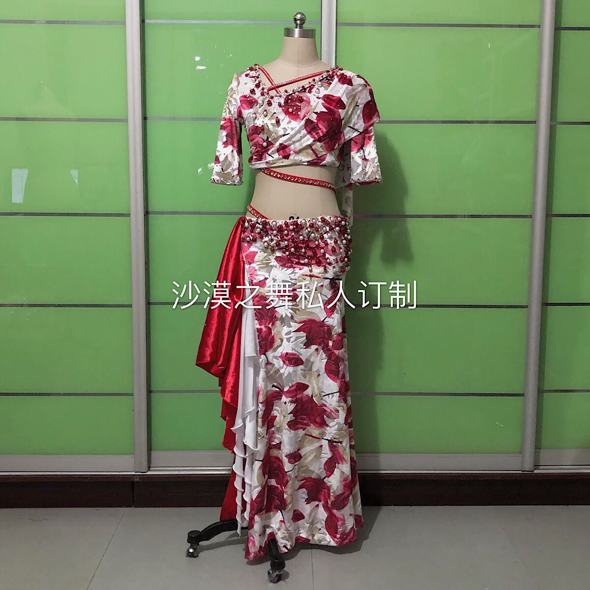 肚皮舞演出服 保守上衣款 小摆裙套装 表演服 舞蹈服订制 花绒布
