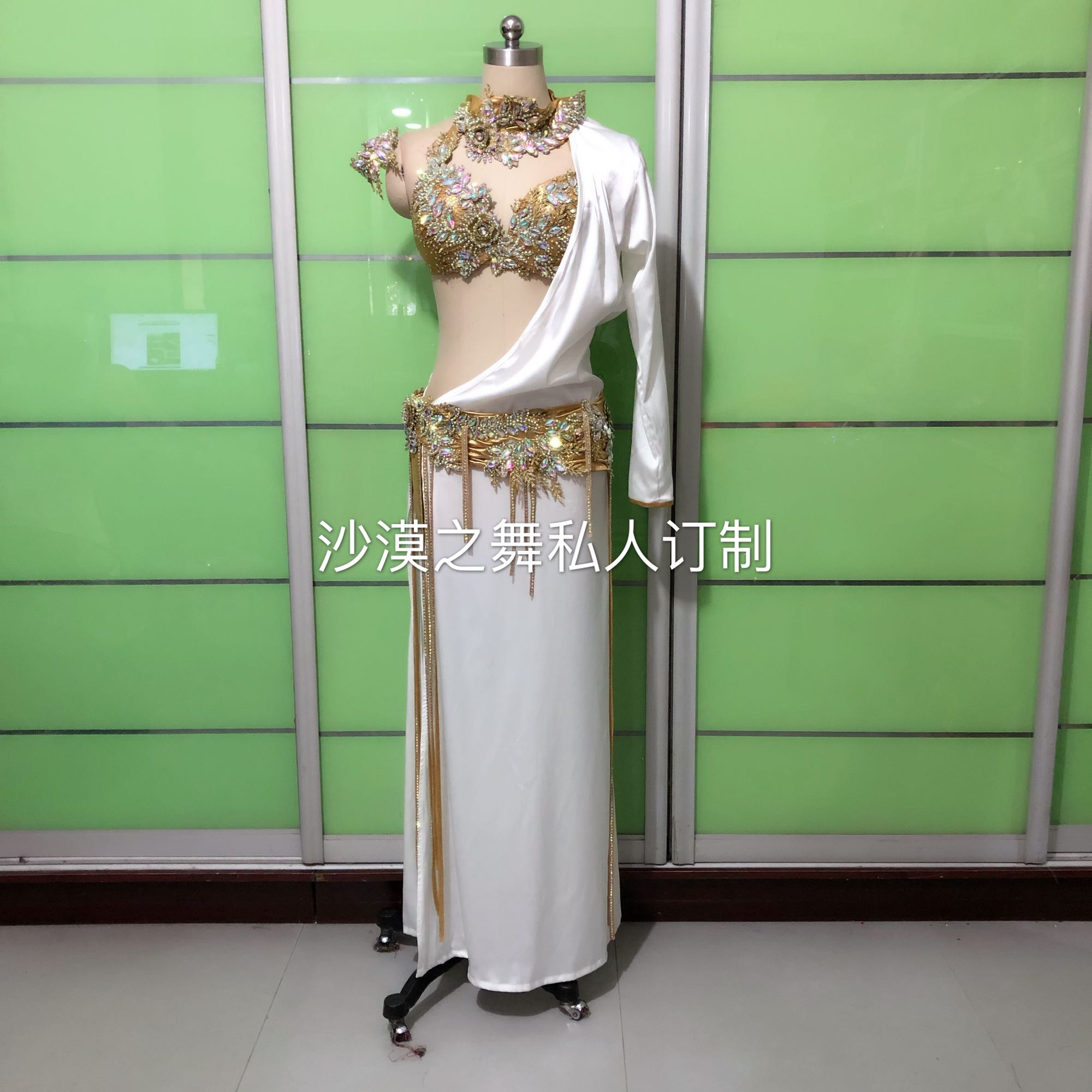 肚皮舞巴拉迪baladi演出服 表演服白色 灰色订制 沙漠之舞定做