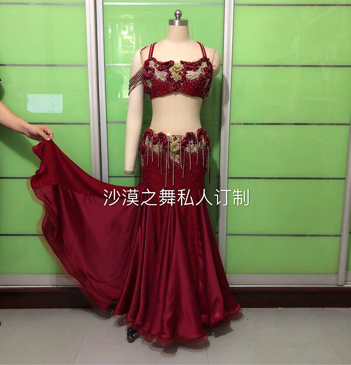 肚皮舞演出服保守吊带套装包臀鱼尾款沙漠之舞原创订制酒红表演服
