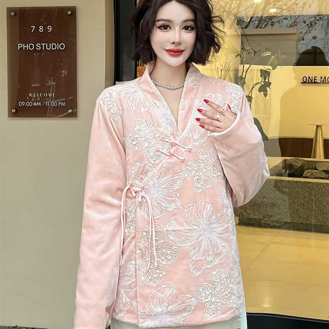 大码新中式复古丝绒刺绣外套