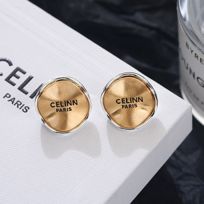 扭曲圆形撞色拉丝金属字母耳钉轻奢高级感气质大气时尚女士耳环