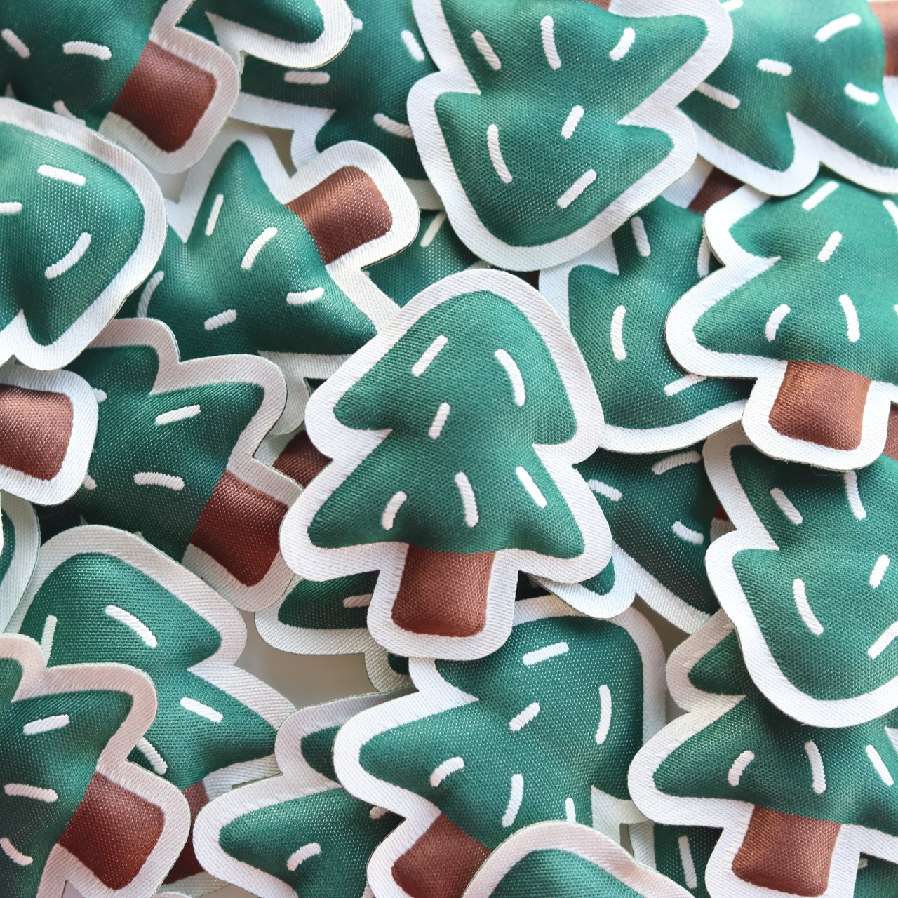 现货圣诞树冲棉织唛布标领标服装辅料织标装饰商标定制源头工厂