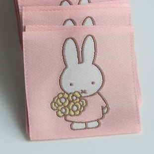 可爱卡通米fei兔织唛布标服装 辅料领标设计定制织标源头工厂现货