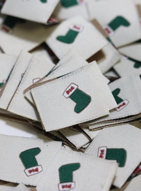 绿色圣诞袜布标装饰织唛领标洗标服装辅料织标商标大肠圈辅料现货