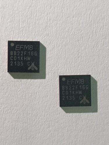 EFM8BB22F16G-C-QFN28R 全新原装芯片 BB22F16G 封装QFN28 正品