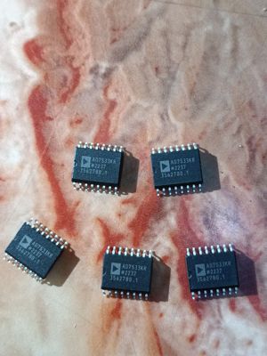 AD7533KRZ AD7533KR AD7533 封装SOP-16 数模转换器芯片 进口原装