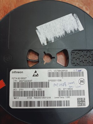 英飞凌全新原装 PZTA92 PZTA92E6327双极晶体管  贴片SOT-223