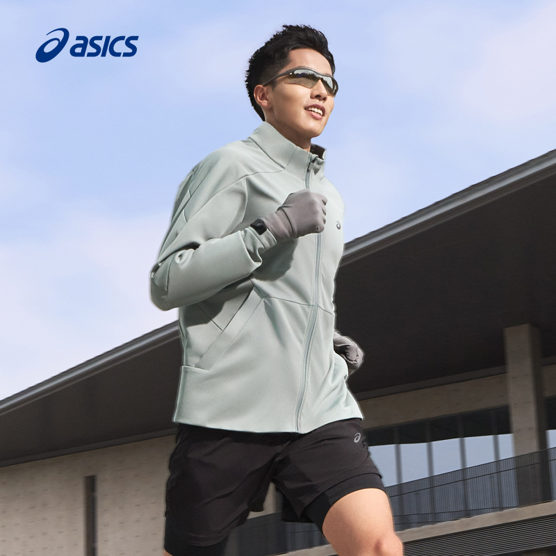 ASICS亚瑟士男子防泼水跑步夹克拉链立领反光印花运动跑步外套