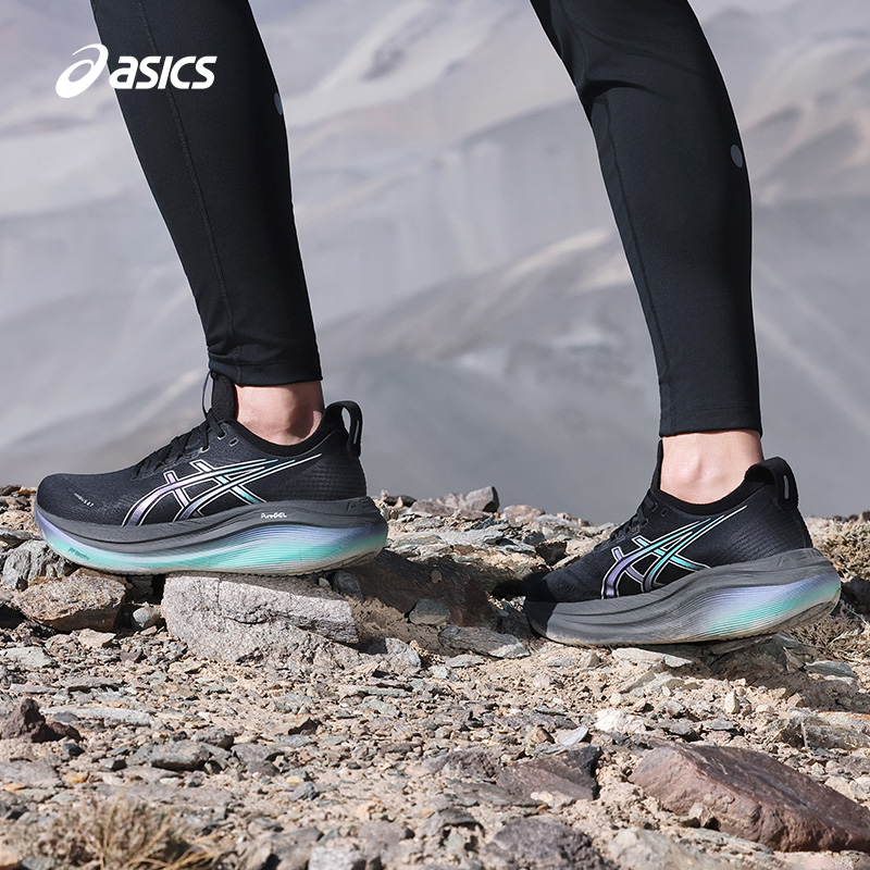 亚瑟士男子缓震回弹跑步鞋