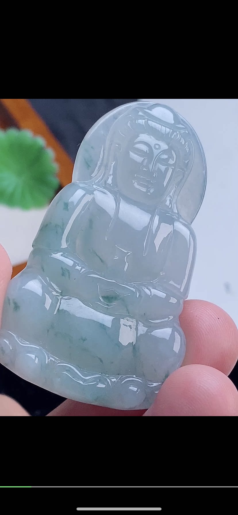 54.4-33.5-6.4mm,水润  飘花观音 吊坠，天然翡翠A货adp，6717-19