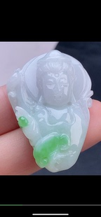 39.6-28.3-9.9mm,水润   飘绿观音吊坠，天然翡翠A货货lxx67374