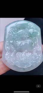 58.6-46.4-5.7mm,飘黄翡麒麟牌 吊坠，天然翡翠A货mlg6712-13