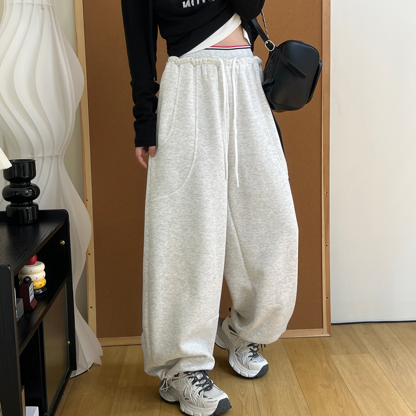 时尚抽绳卫裤女秋季高腰撞色个性慵懒风宽松阔腿束脚两穿运动裤潮