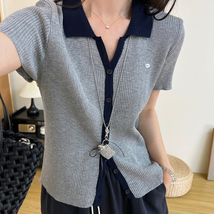 Polo领撞色冰丝针织短袖女夏季设计感小众单排扣后背镂空修身上衣