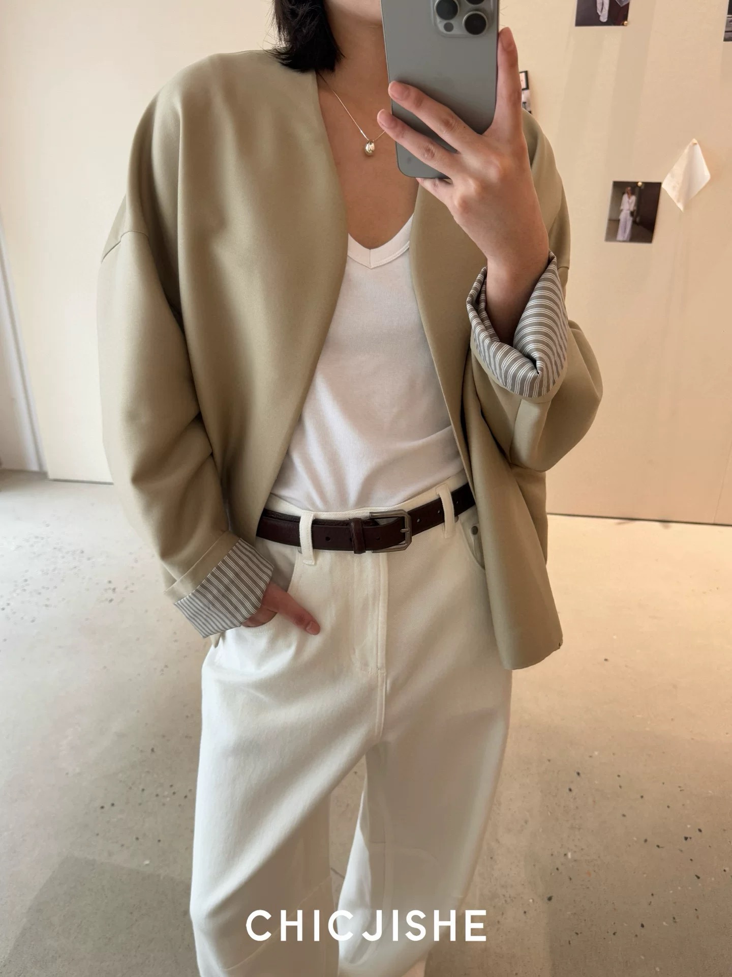 价格私询CHIC JISHE 2025｜秋冬外套上衣 裤子裙子 毛衣针织合集