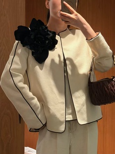 手工立体丝绒花朵装 套装 饰香风外套 松紧腰直筒裤 背心 价格私询