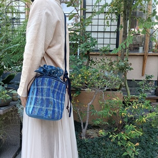 手工裂织布老土布拼布贵州苗族侗族包民族风单肩斜挎水桶袋