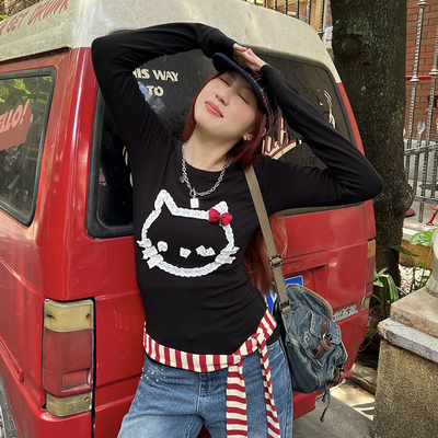 Wild Mi 美式kitty猫长袖t恤女春秋季2025新款修身正肩甜辣妹上衣