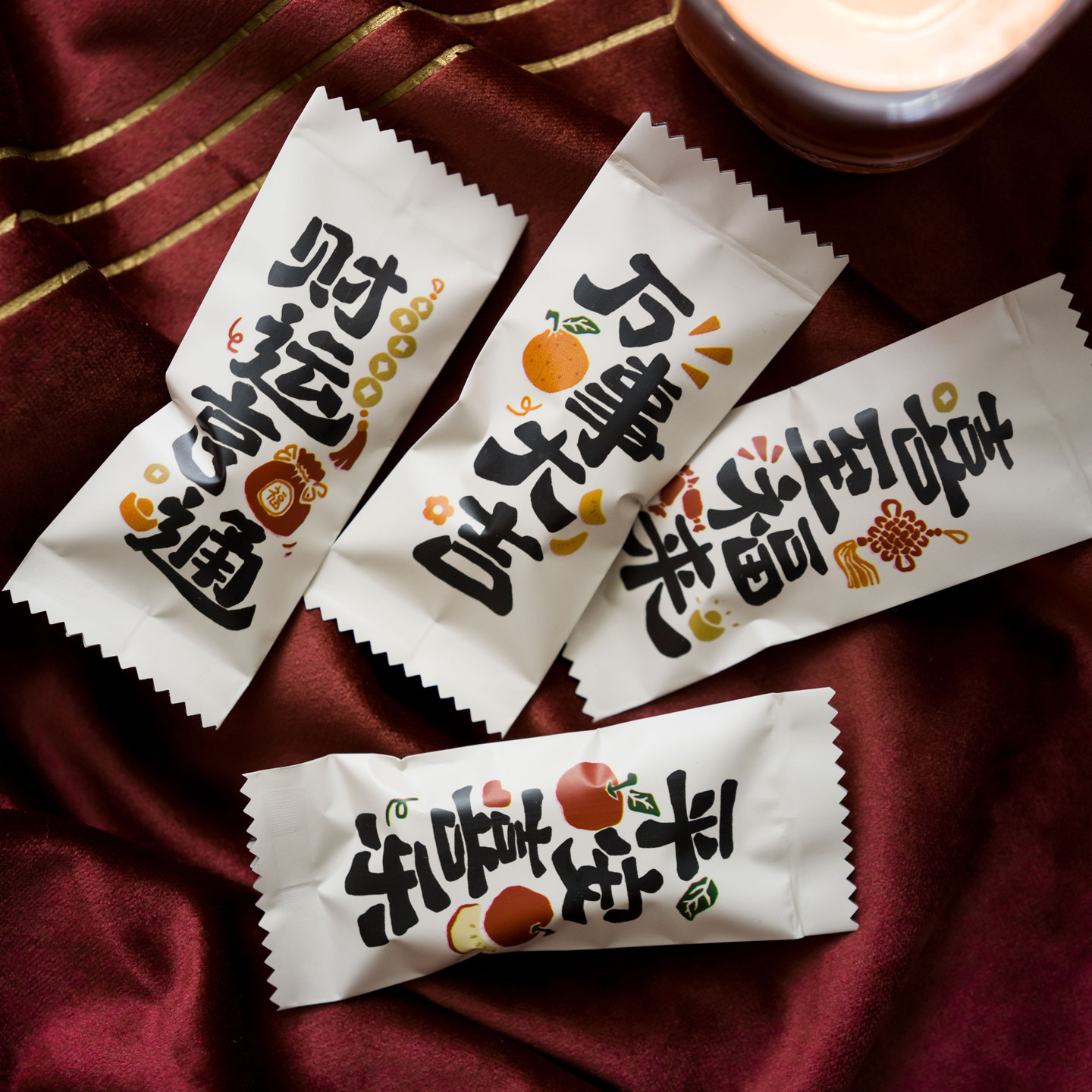 2026新款新年糖果包装袋子一次性铝箔机封袋烘焙糖袋马年春节定制