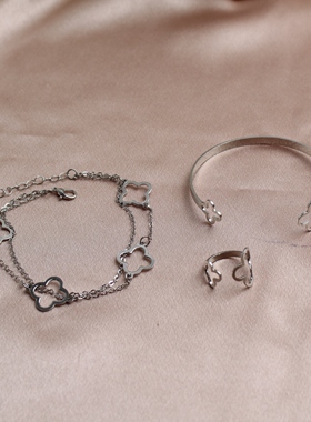 时尚简约镂空四叶草手镯