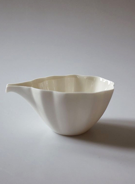 杯二二七 南岛 白瓷 瓜棱 公道杯 茶海 分茶器 片口