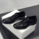 梯面粗跟厚底型男休闲乐福鞋 黑色漆皮小皮鞋 高级感方头德比鞋 男士